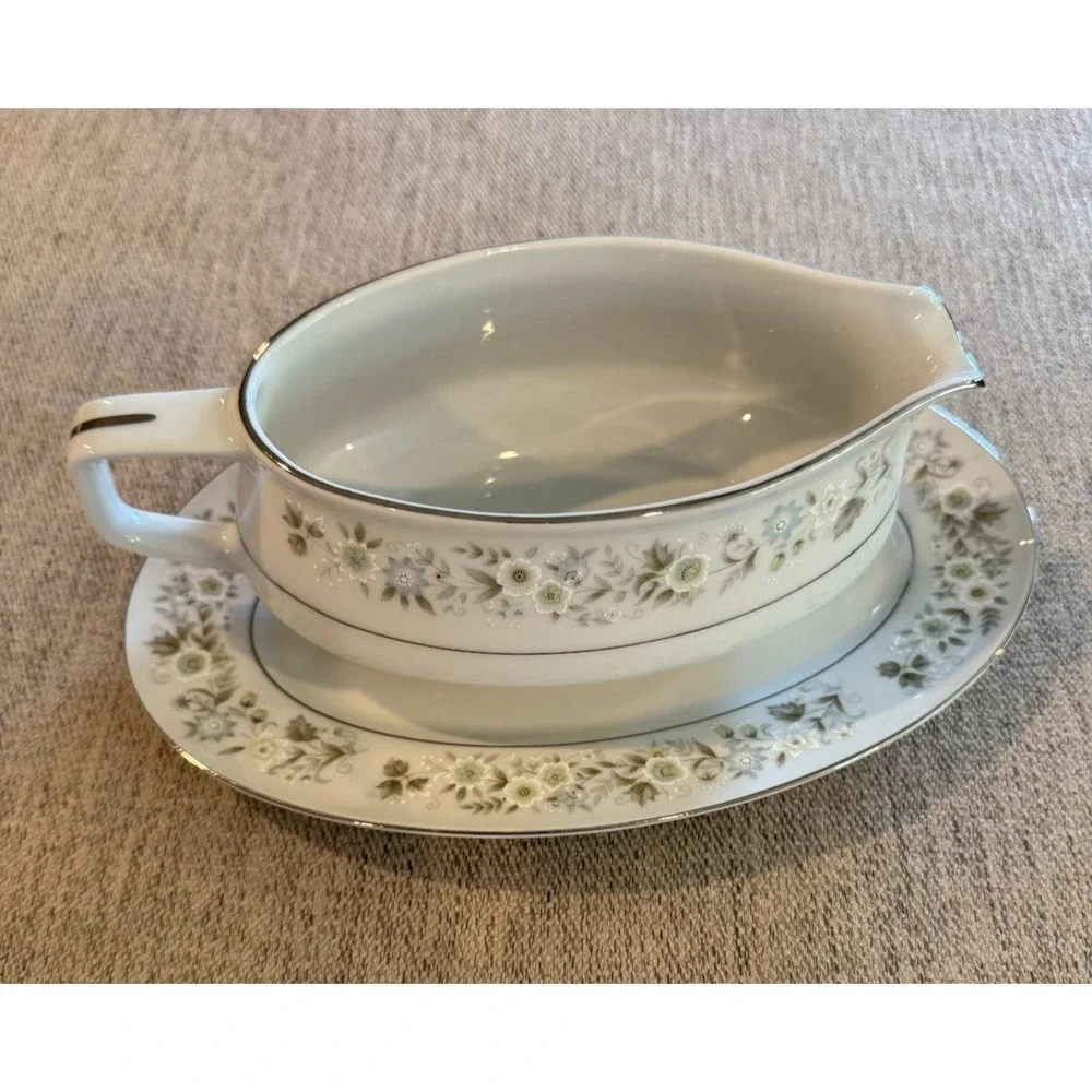 Imperial China Wild Flower Gravy Boat & Under Plate #745‎ W Dalton